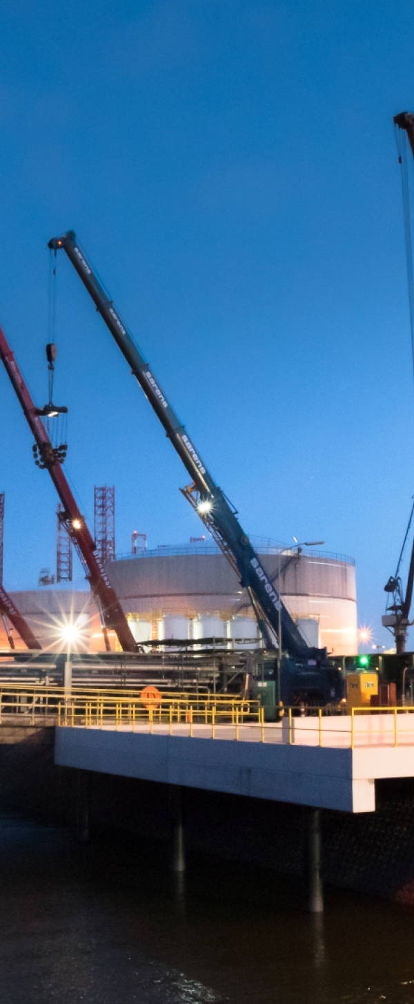 Connection between Vopak terminals in the Botlek area