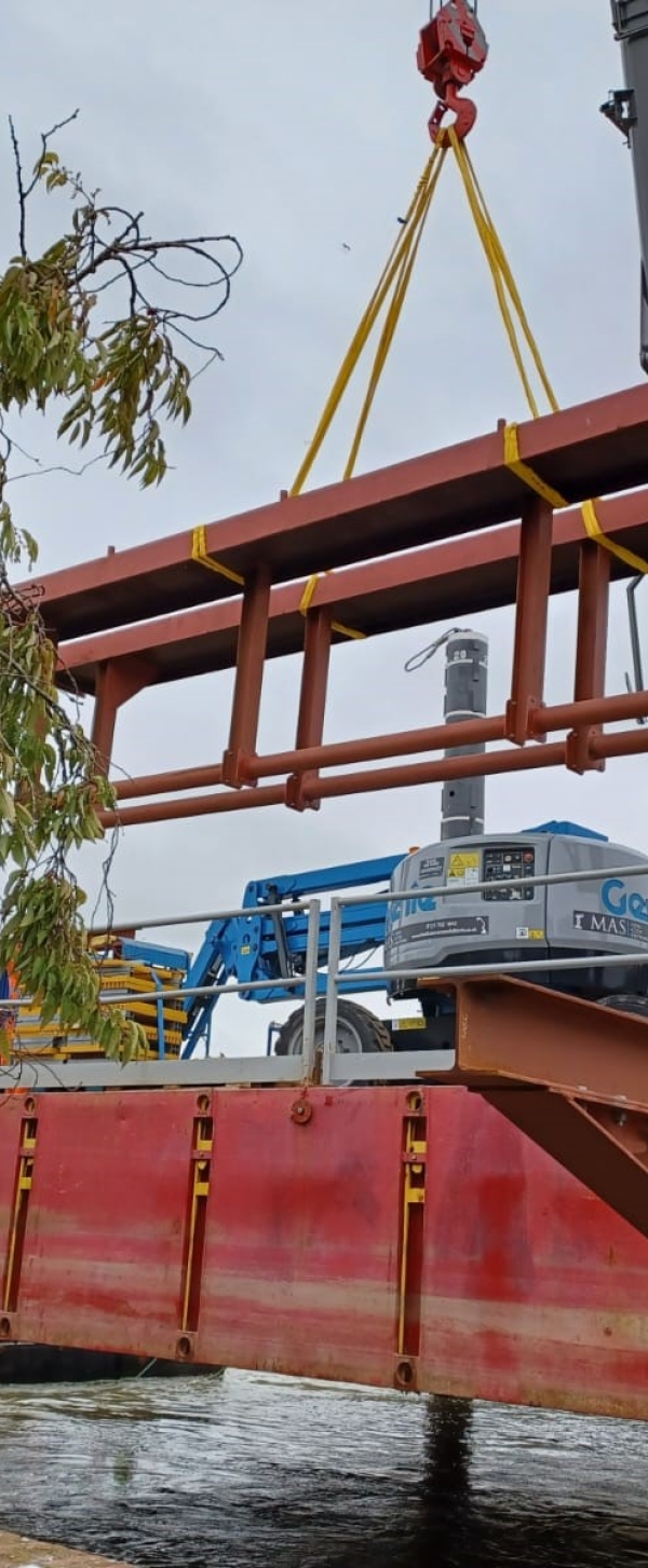 Tarrant Wharf emergency repairs – conventional piling