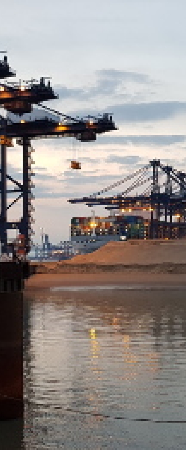 Port of Felixstowe, Berth 9