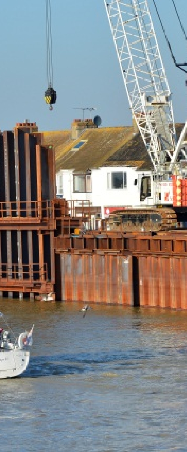 Littlehampton Flood Alleviation Wall Sheet Piling