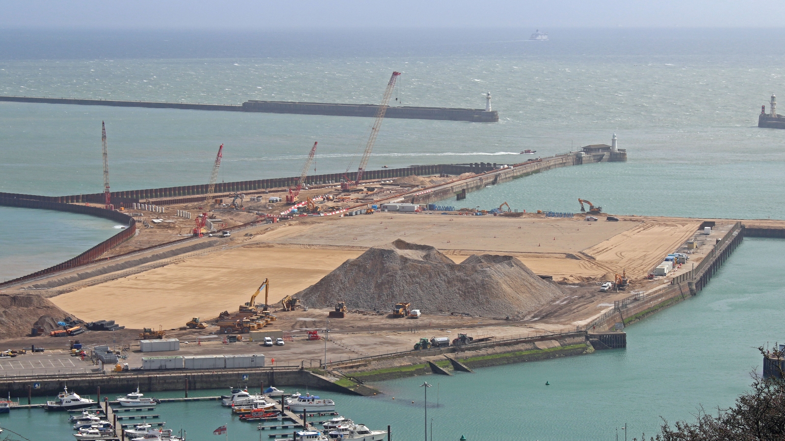 VS DWDR scheme gives back to the local community.jpg