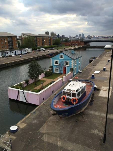 Star Events - Floating house