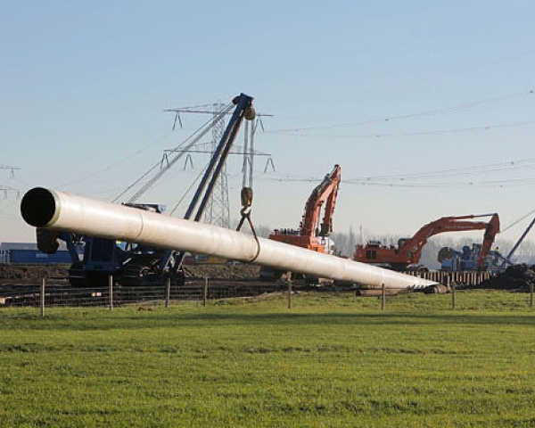 Construction of Beverwijk-Wijngaarden gas transport pipeline
