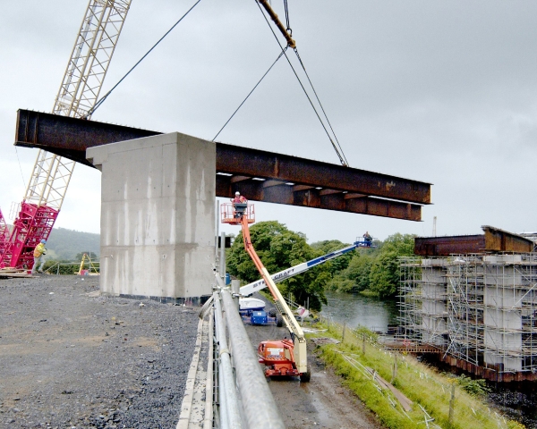 Haydon Bridge Haydon Bridge final lift 1.JPG