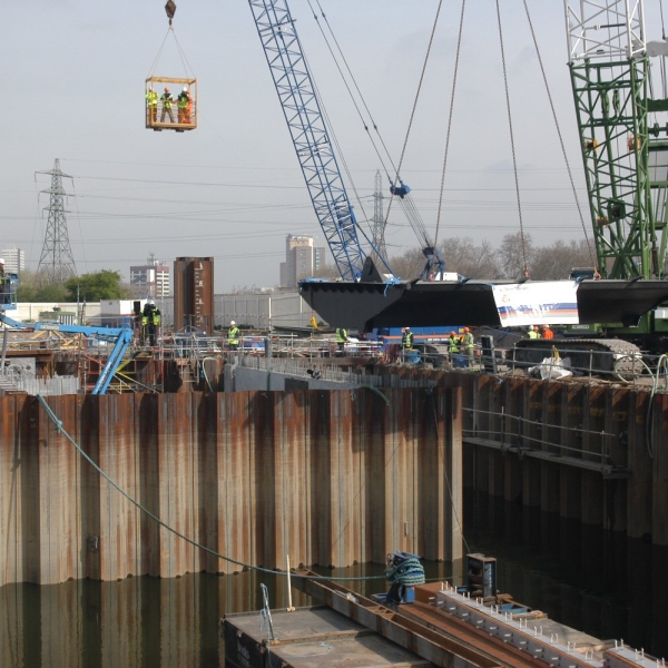 Fisbelly lift 2 - 4 April 08.JPG