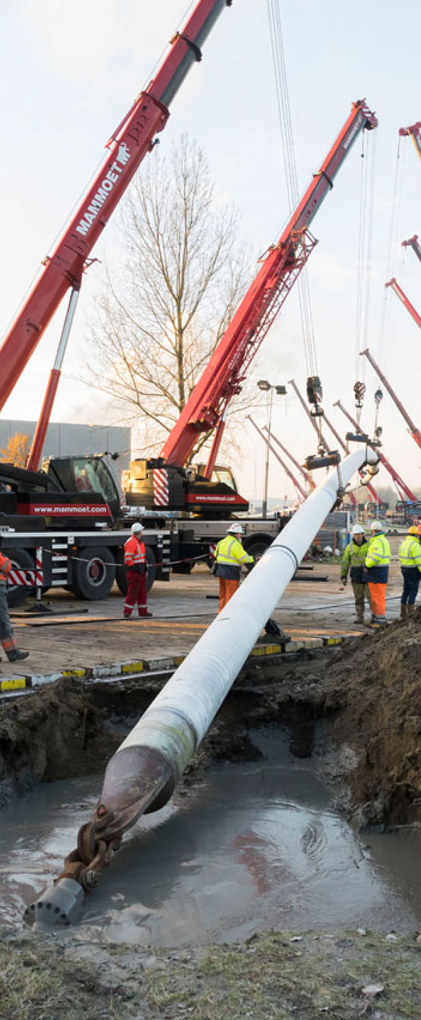 CO2-Pipe underneath the river “Het Scheur”