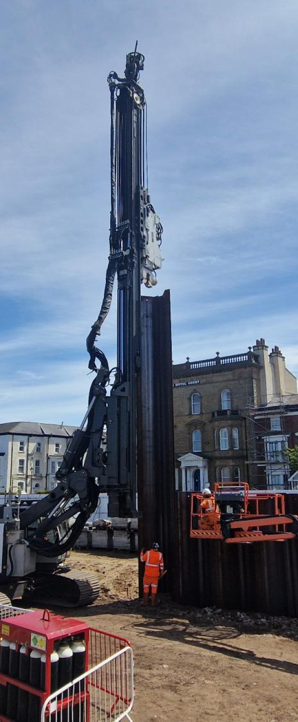 Marine Lake Exhibition Centre piling
