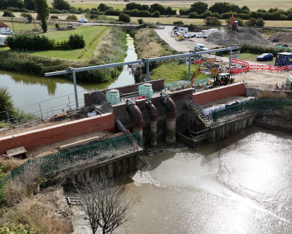 Picture of the pumping station at RTWE.
