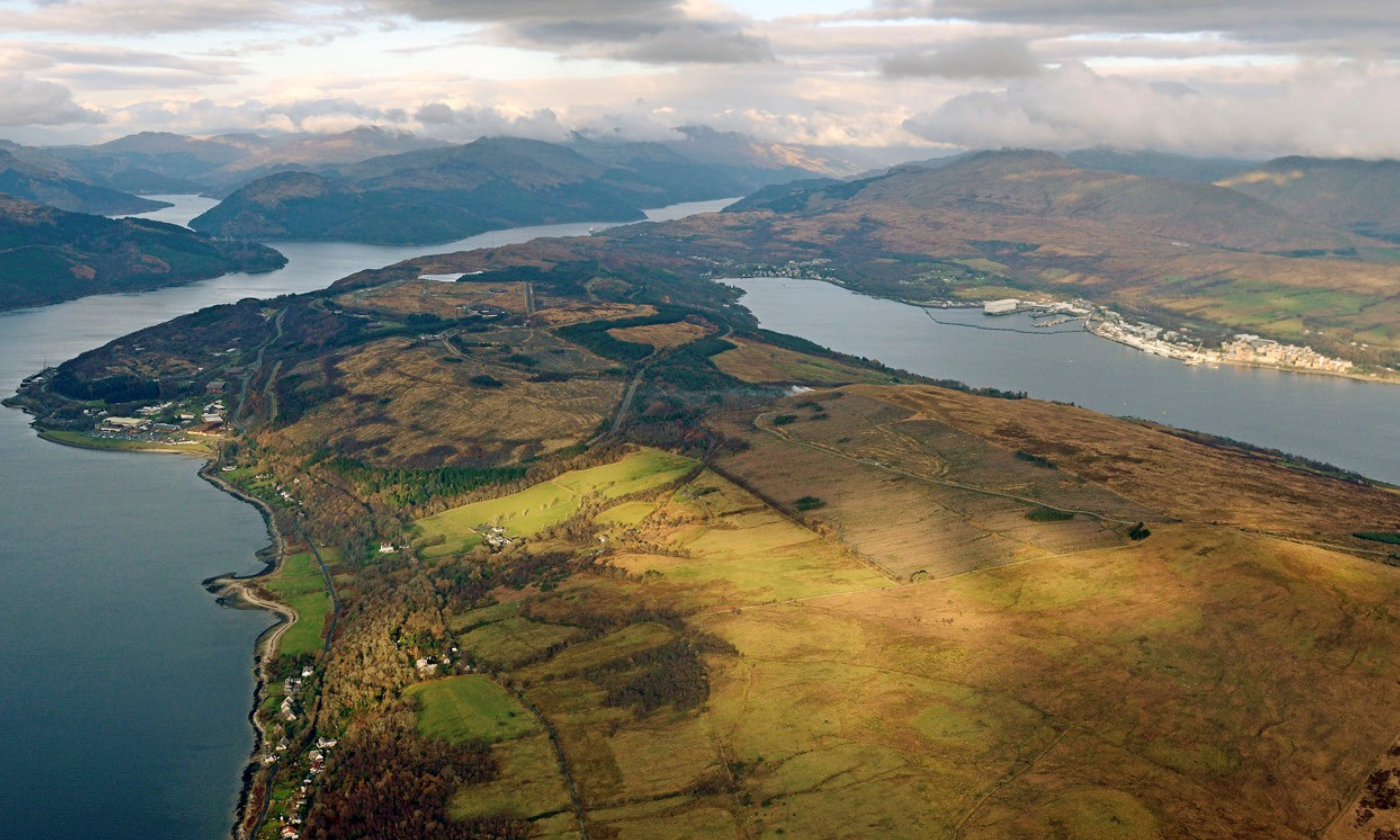 Aerial photo of rugged landscape with lochs either side